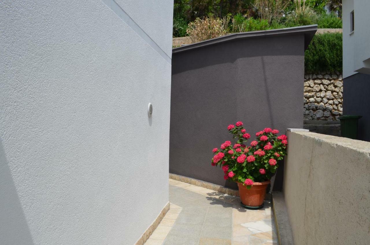 Apartments Mul Baska  Exterior photo